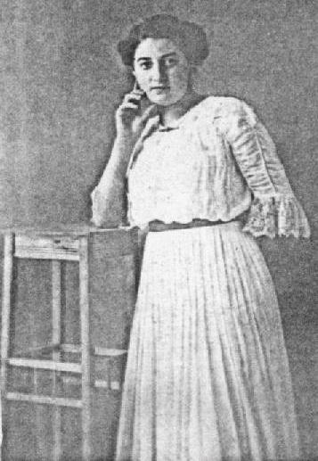 Matild Kohn in June 1912, aged sixteen